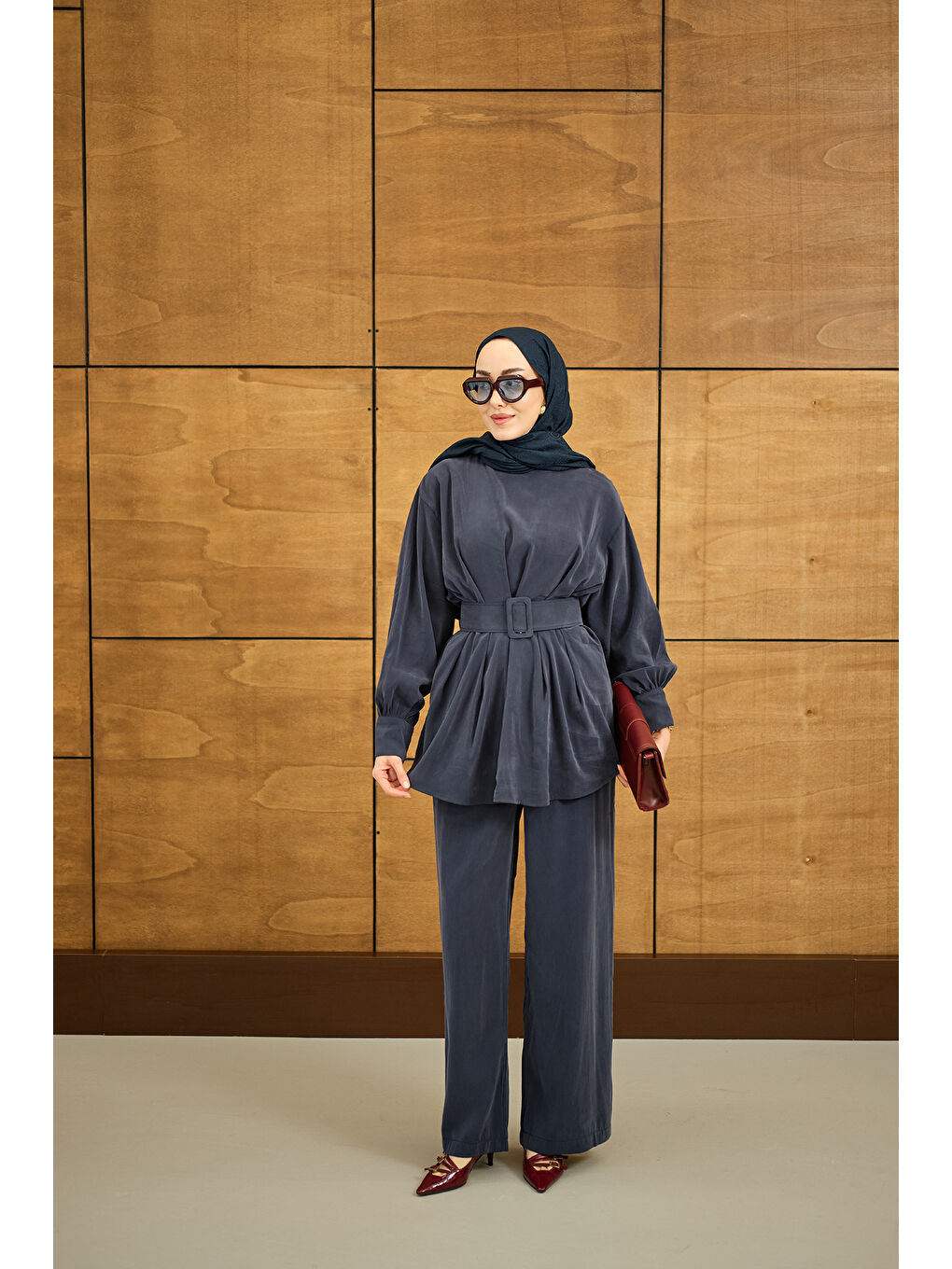 Kadın Kemer Detaylı Bisiklet Yaka Takım İndigo Mavi-1