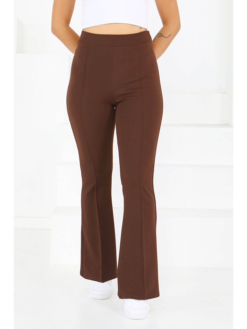 Kahverengi Çımalı İspanyol Paça Krep Pantolon Kahve - 27623-1