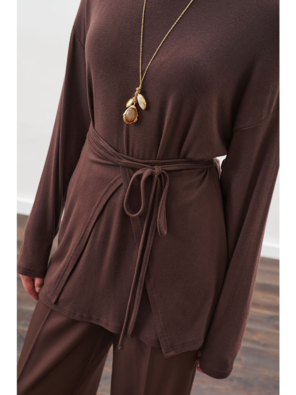 Kahverengi Beli Bağlama Tasarımlı Bluz Acı Kahve-4