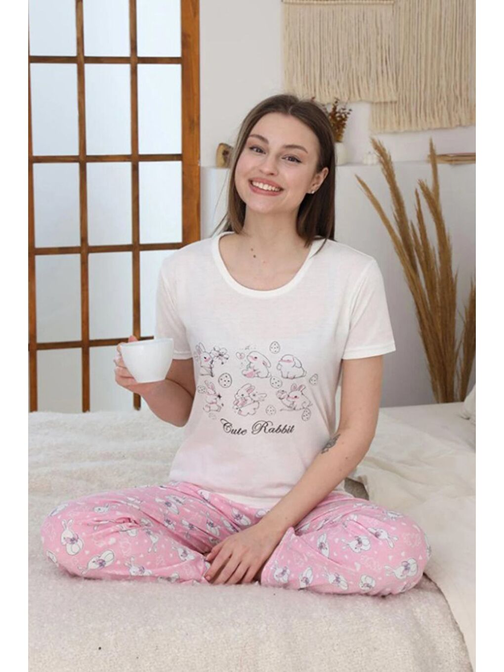 Ekru Ekose Desenli Bisiklet Yaka Pijama Takımı