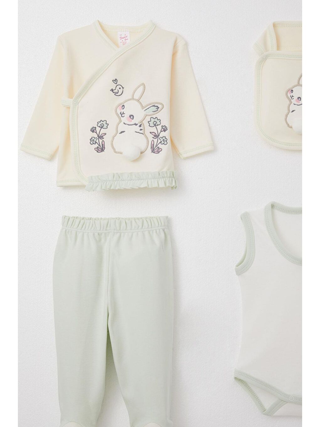 Ekru Kız Bebek Hastane Çıkışı 10 Lu Tavşan Nakışlı & Çiçekli Krem (0-3 Ay)-2