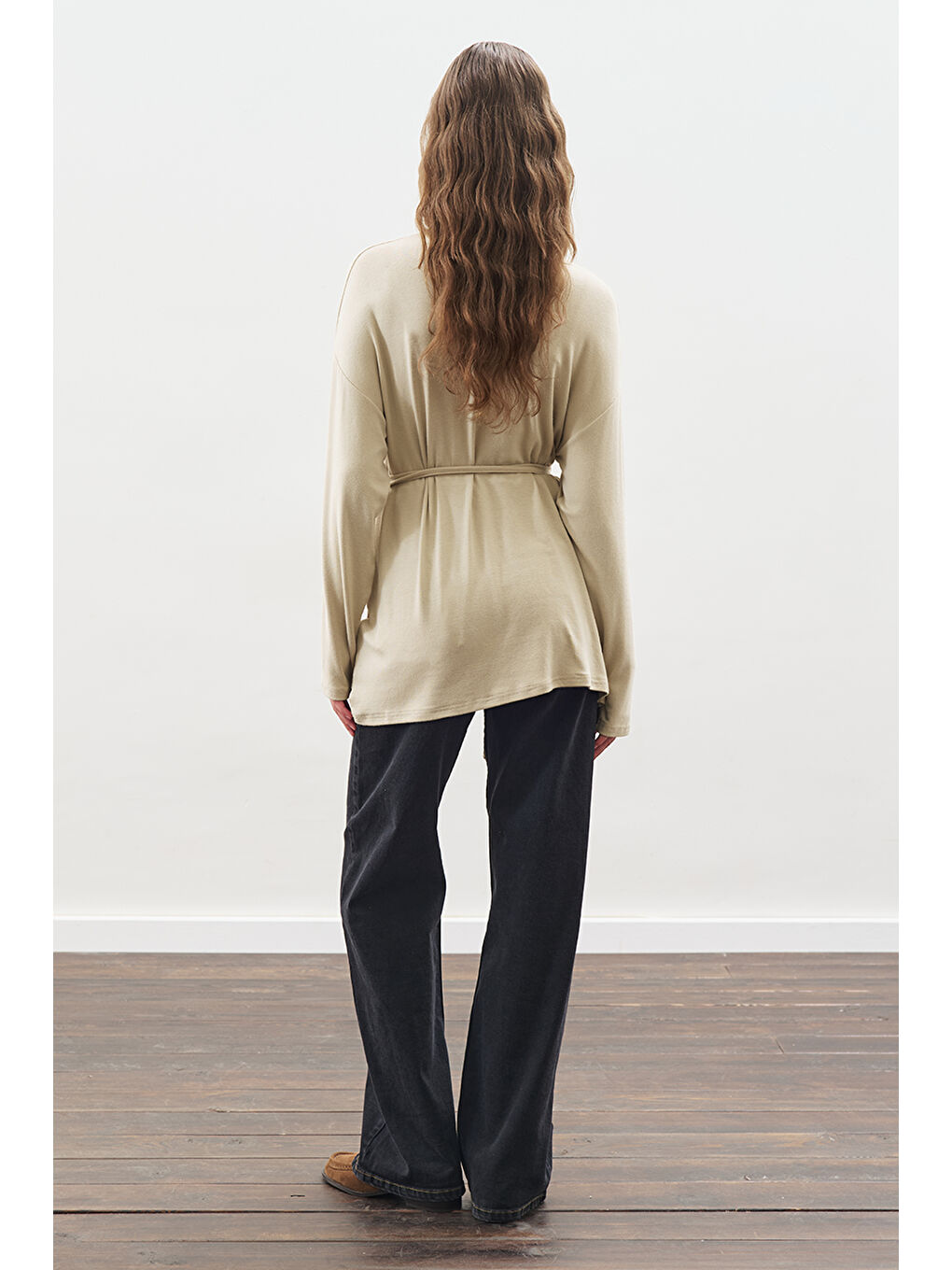 Bej Beli Bağlama Tasarımlı Bluz Taş-6