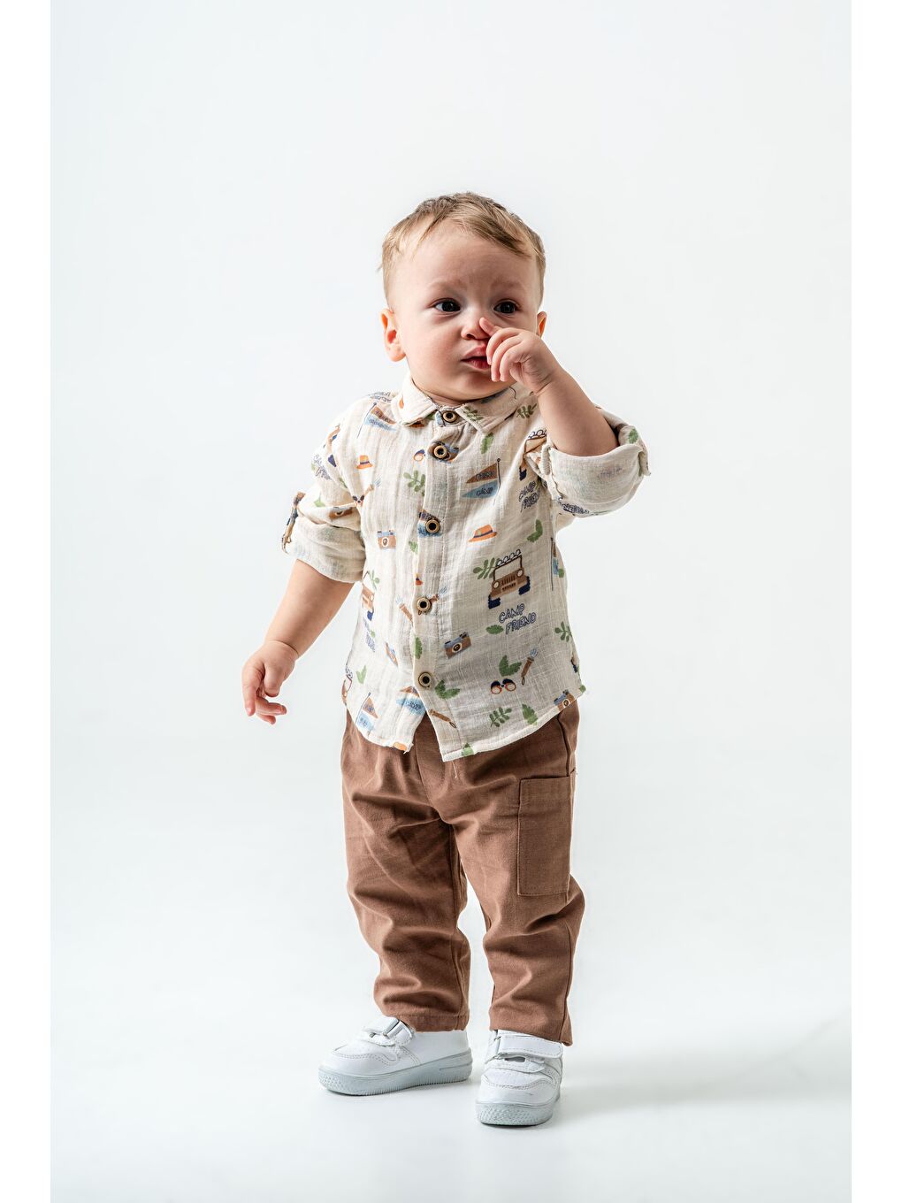 Karışık Erkek Çocuk Müslin Krem Safari Desenli Gömlek Ve Kahverengi Pantolon Takım
