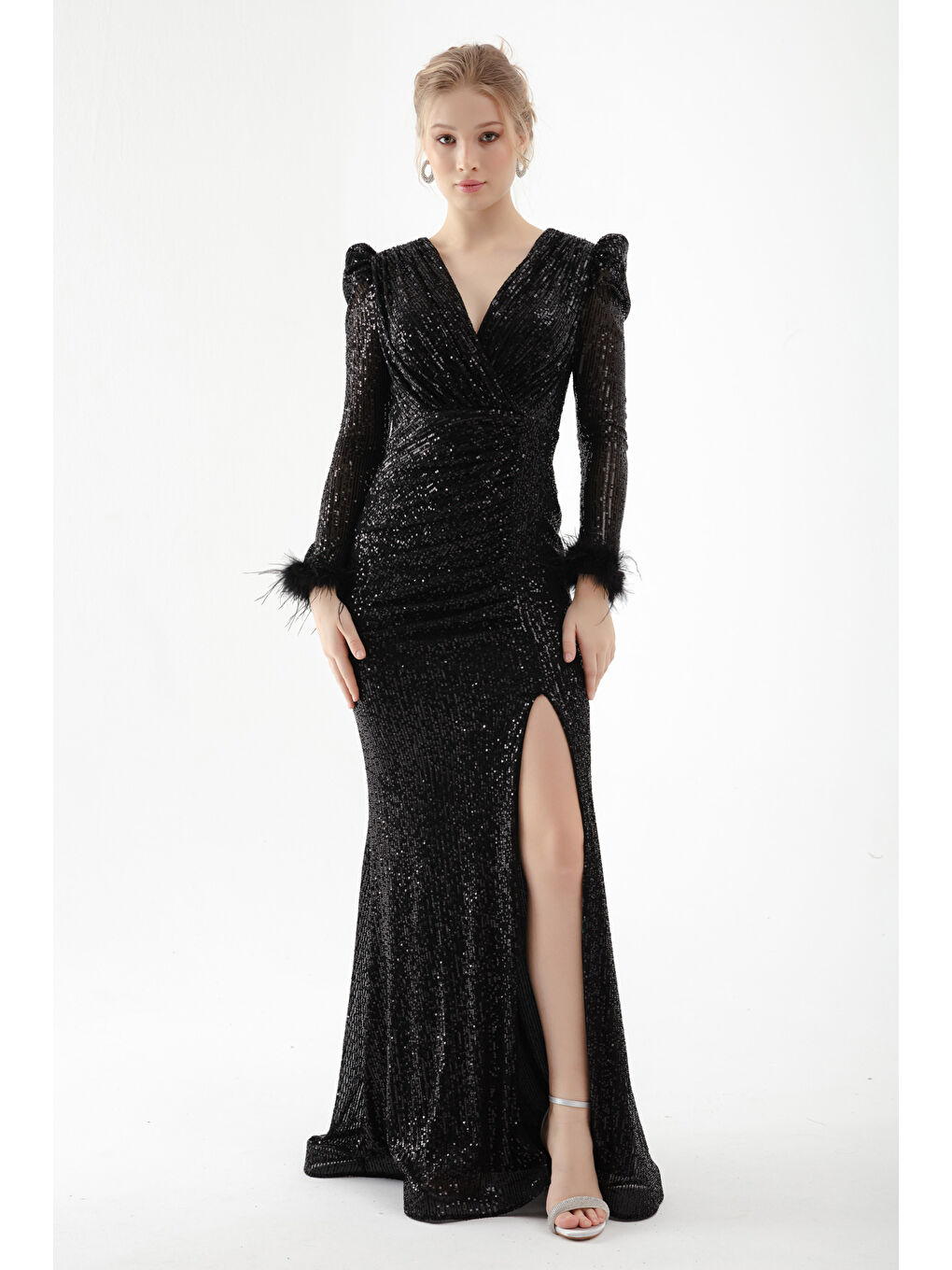 Kadın Siyah Kruvaze Yaka Payetli Uzun Abiye Elbise