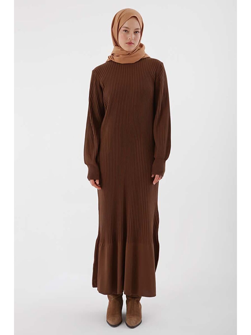 Kahverengi Taba-Dik Yaka Fitilli Triko Elbise-1