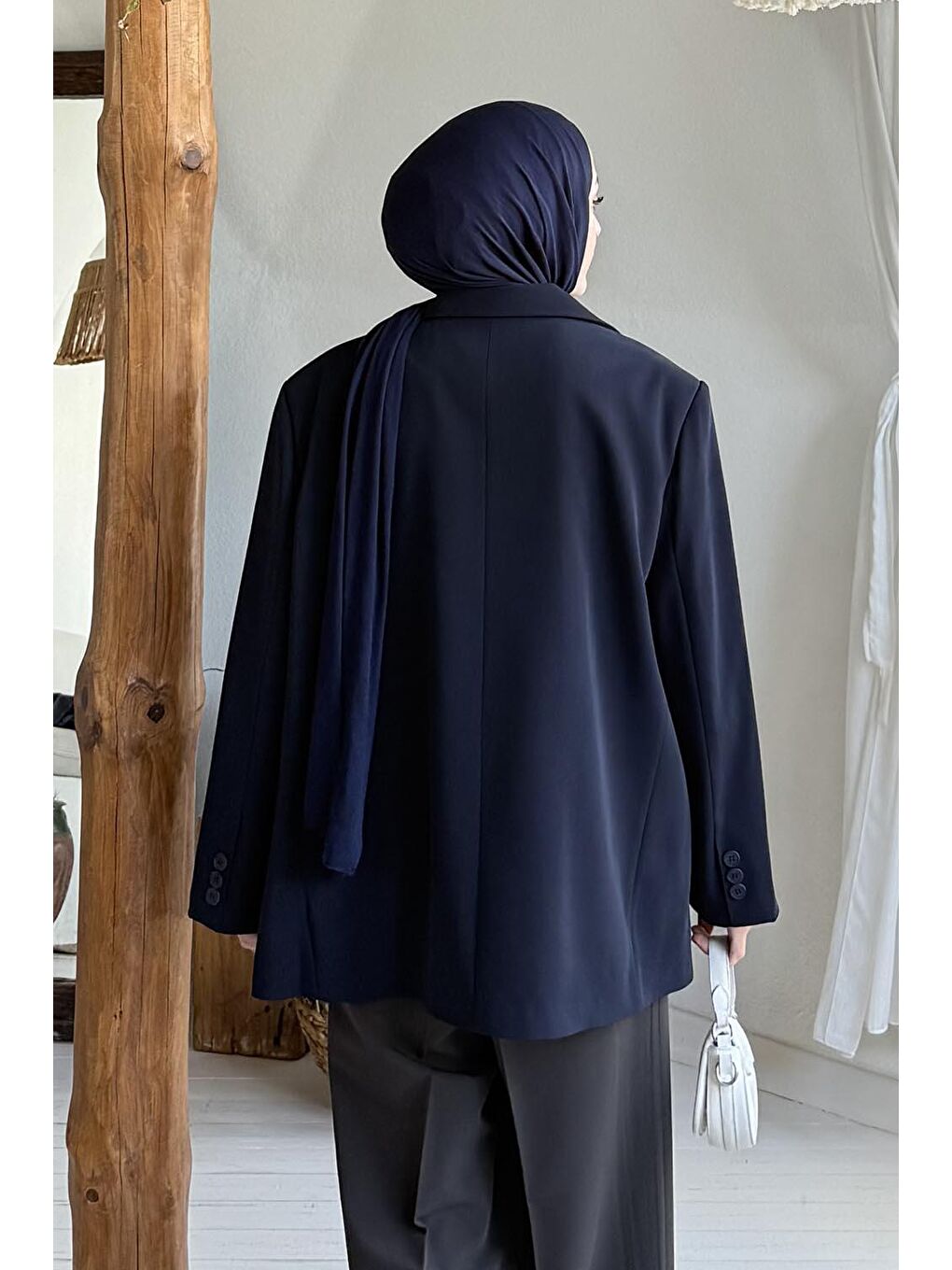 Dekoratif Cep Detaylı Tesettür Ceket Siyah-3