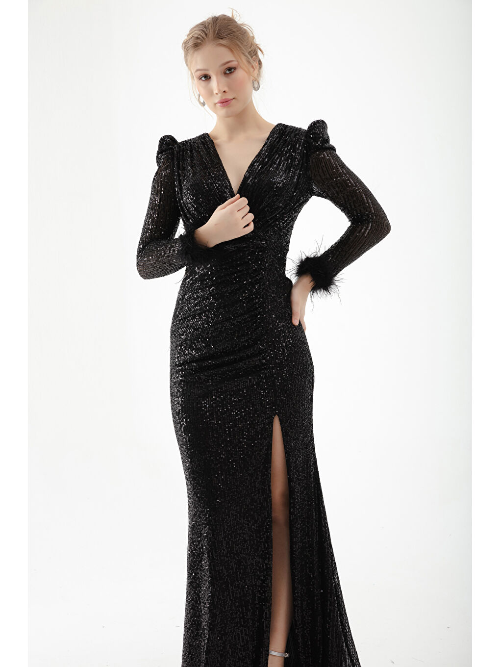 Kadın Siyah Kruvaze Yaka Payetli Uzun Abiye Elbise-3