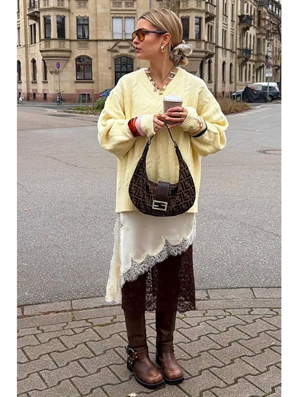 Sarı V Yaka Örgü Desenli Triko Kadın Kazak Mg2684-1