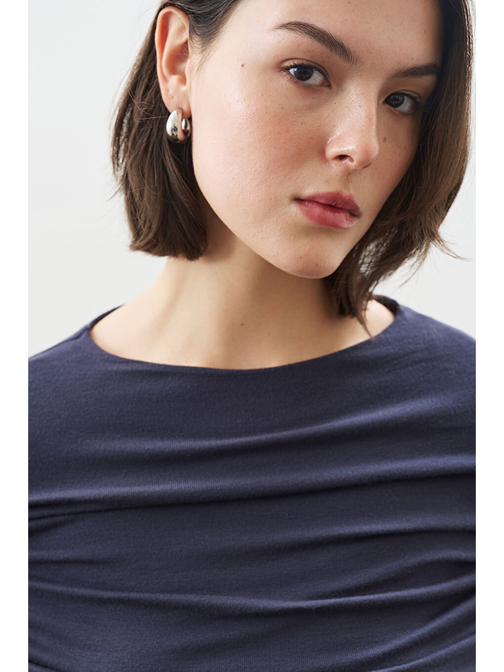 Büzgü Detaylı Bluz Lacivert-5