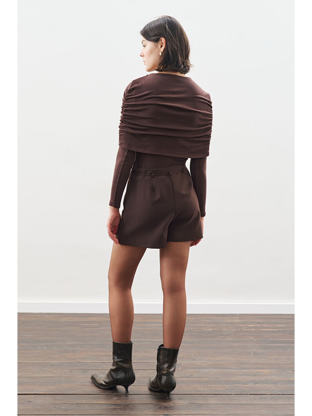 Kahverengi Büzgü Detaylı Bluz Acı Kahve-5