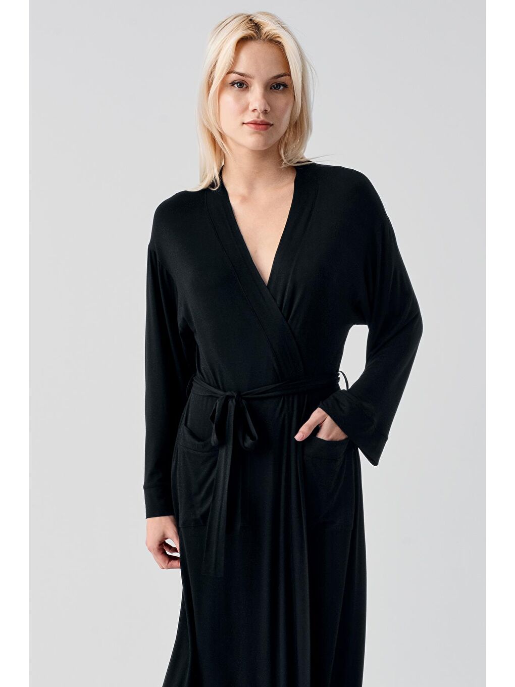 Siyah Uzun Kollu Elastanlı Esnek Viskoz Soft Sabahlık 19500-3