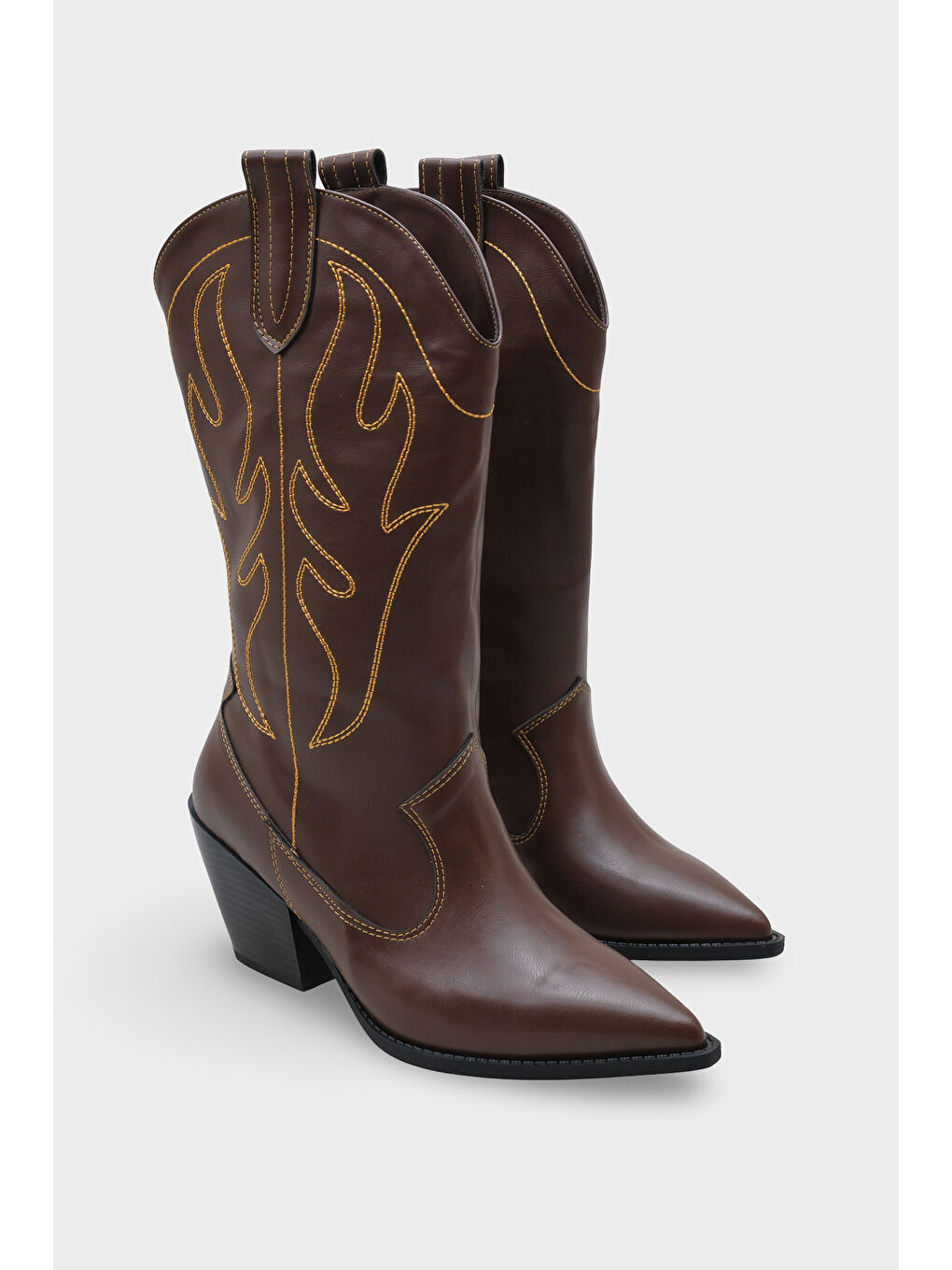 Kahverengi Malina Sivri Burunlu Nakışlı Kadın Kovboy Çizme-1