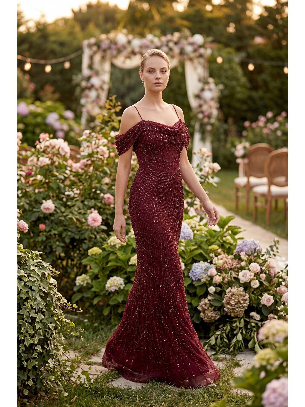 Kadın Bordo İnce Askılı Boncuklu Uzun Söz Nişan Abiye Elbise-3