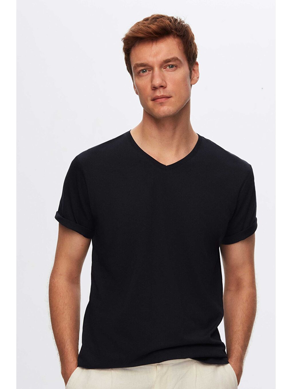 Slim Fit Lacivert V Yaka %100 Pamuk Tişört-2