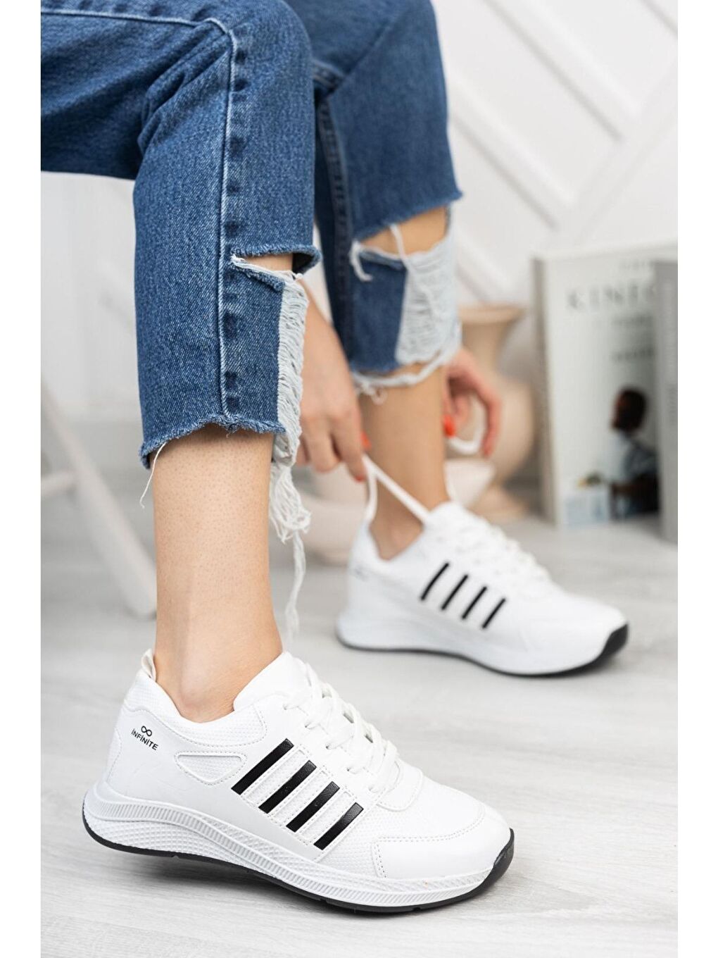 Beyaz Kadın Spor Ayakkabı