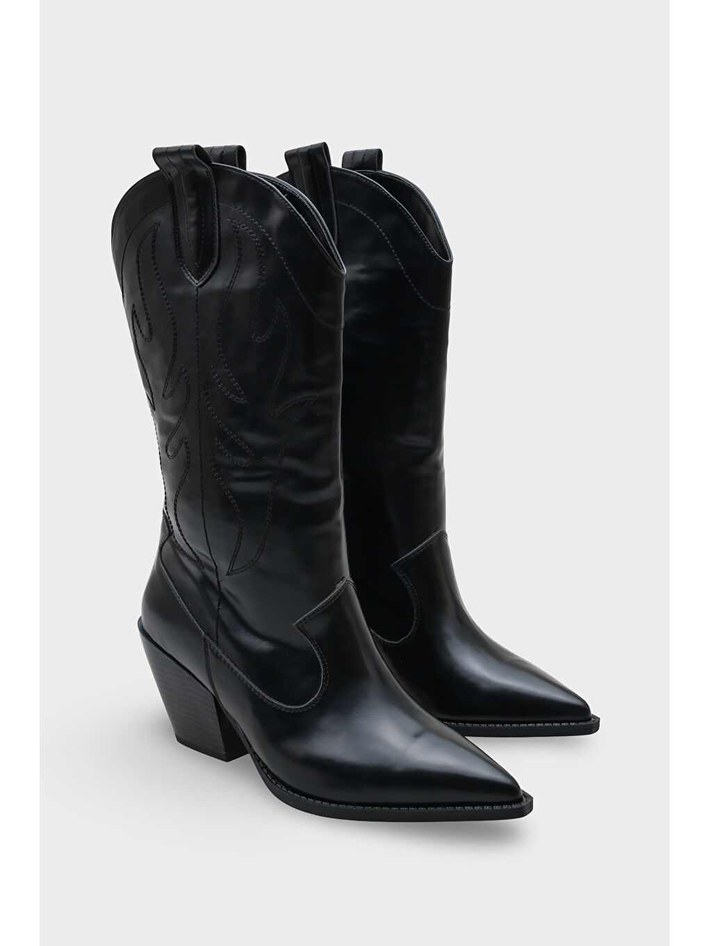 Siyah Malina Sivri Burunlu Nakışlı Kadın Kovboy Çizme-1