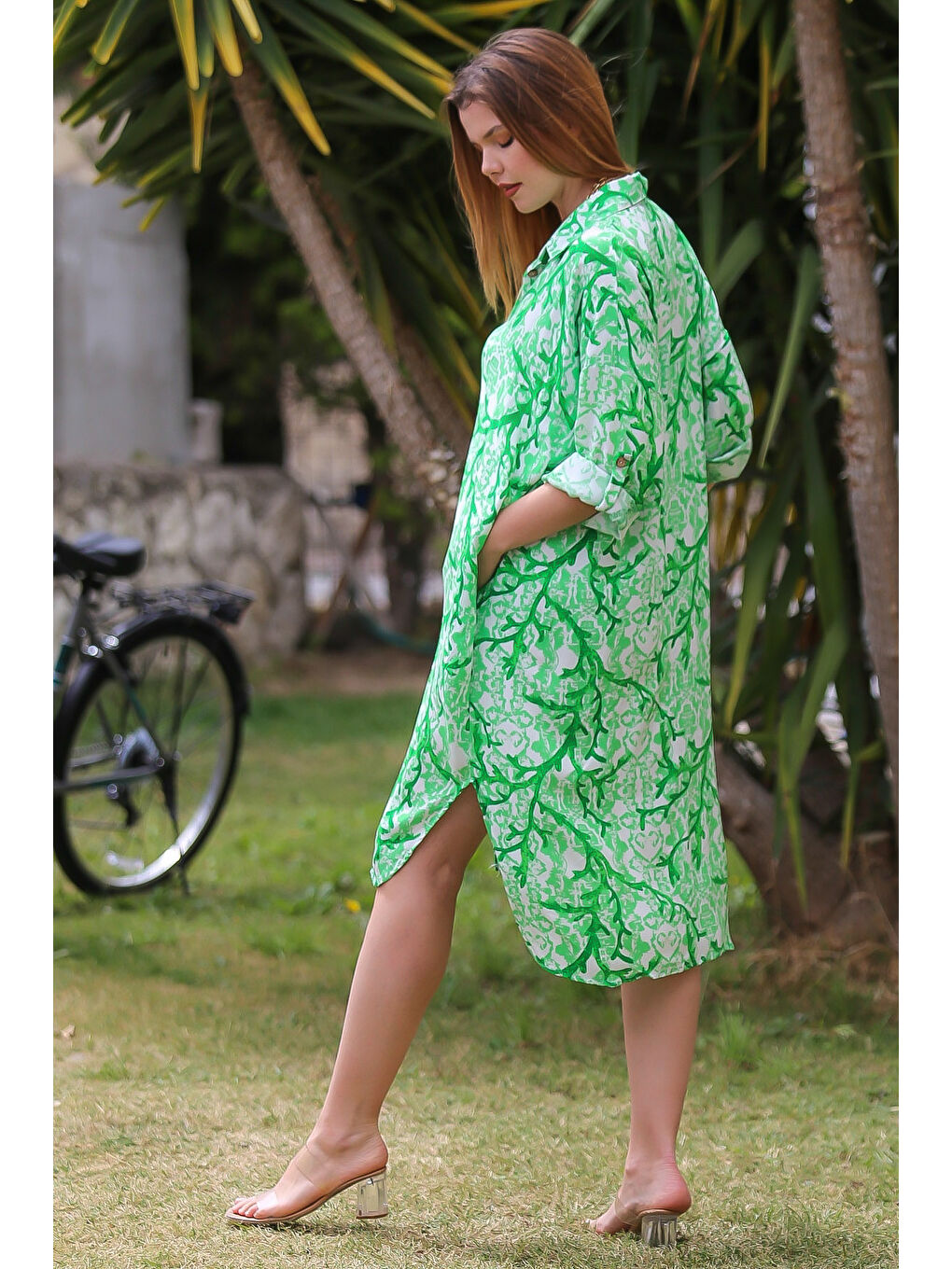 Açık Yeşil Gömlek Yaka Düğmeli Uzun Kollu Düğmeli Allover Baskılı Dokuma Casual Elbise-7