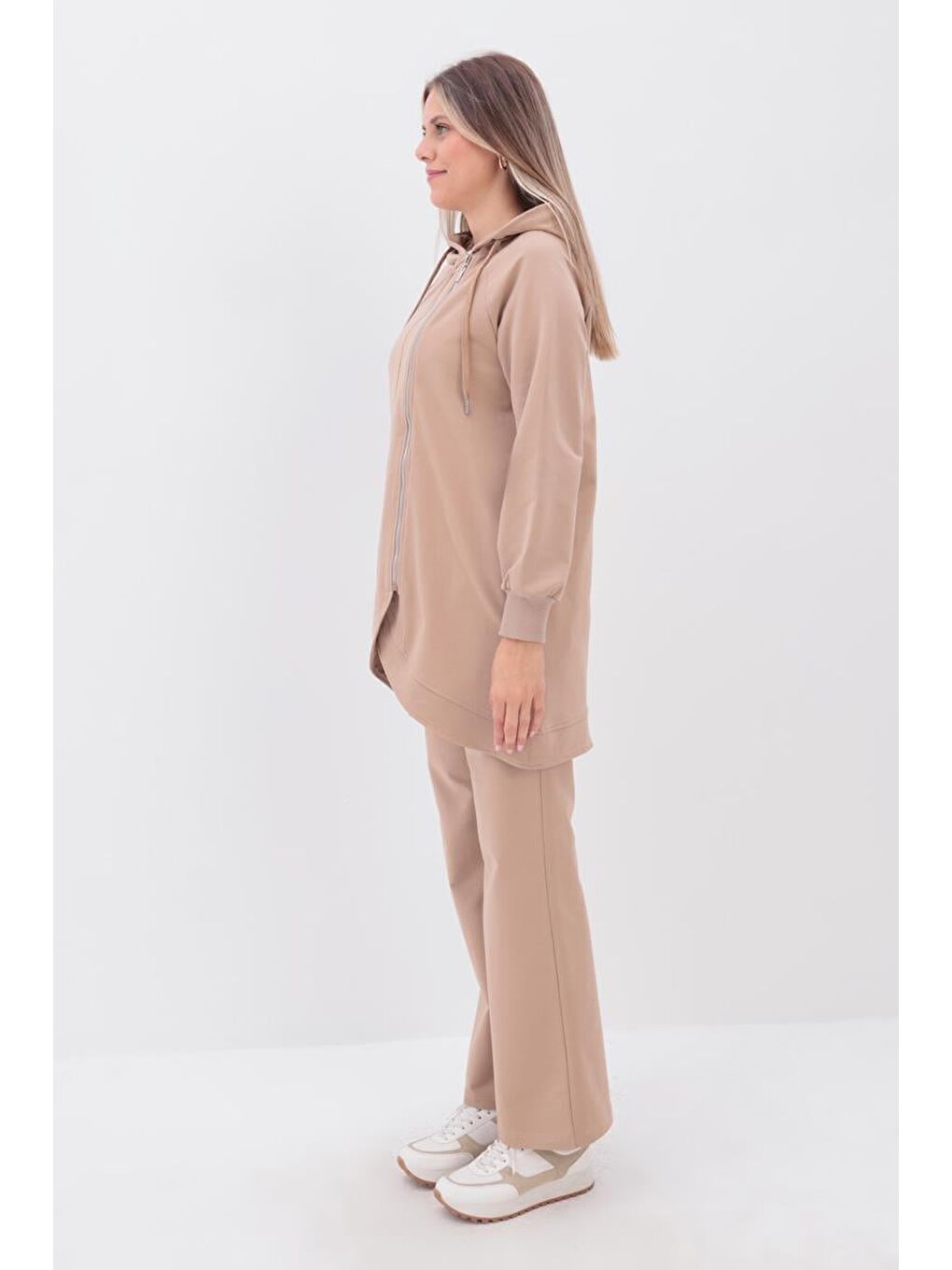 Bej-Yandan Fermuarlı Cepli Eşofman Takımı-2