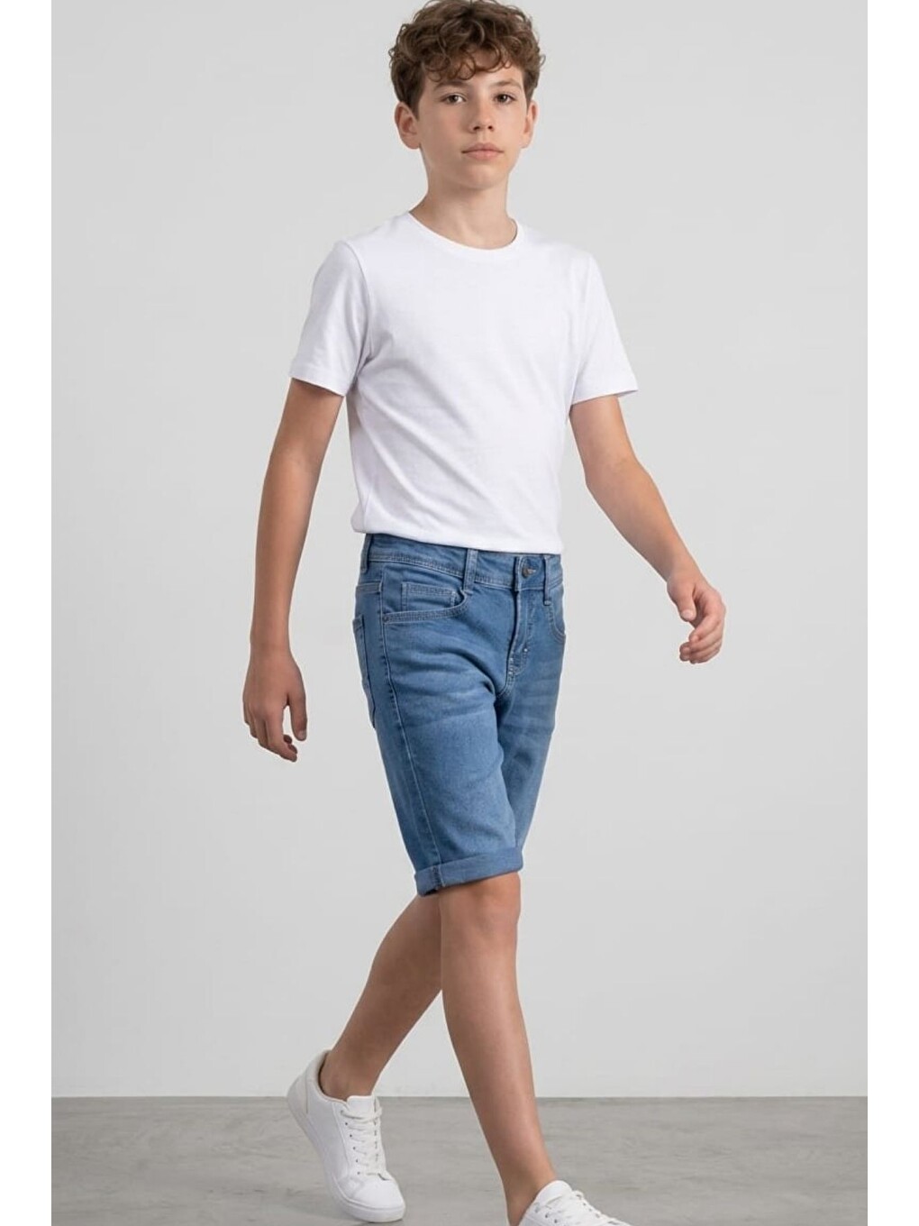 Mavi Erkek Çocuk Elastanlı Jean Şort Pnt6011-1
