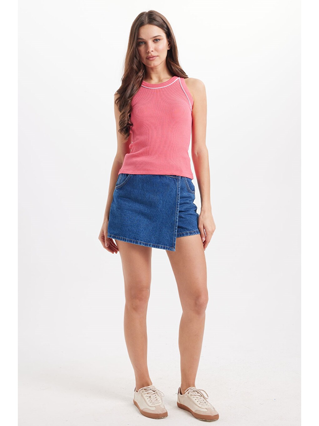 Kadın Slim Fit Dar Kesim Pamuklu Askılı Bisiklet Yaka Biyeli Pembe Crop Atlet-1