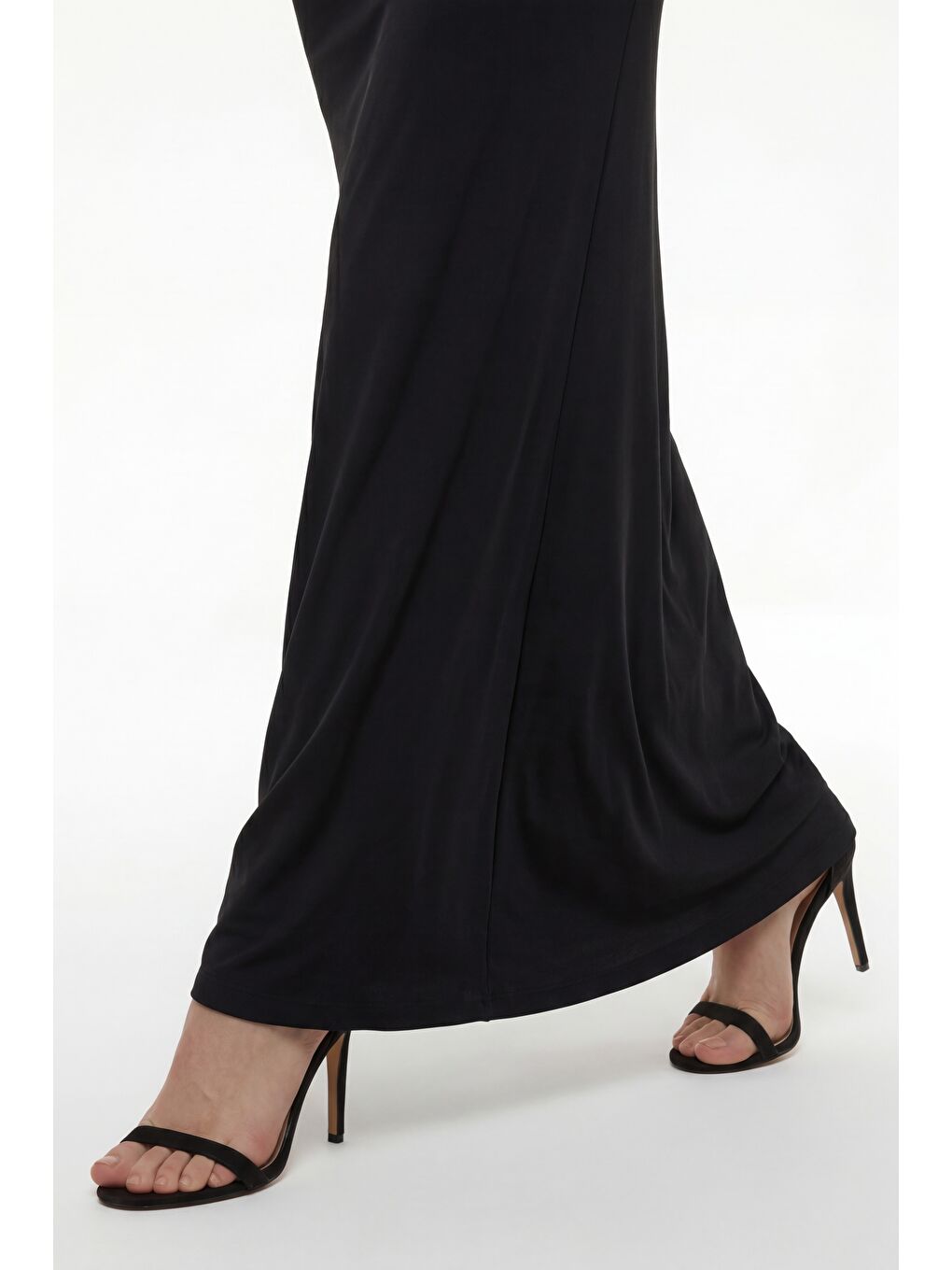 Kadın Siyah Dantel Detaylı Derin Degaje Yaka Abiye & Mezuniyet Elbisesi-2