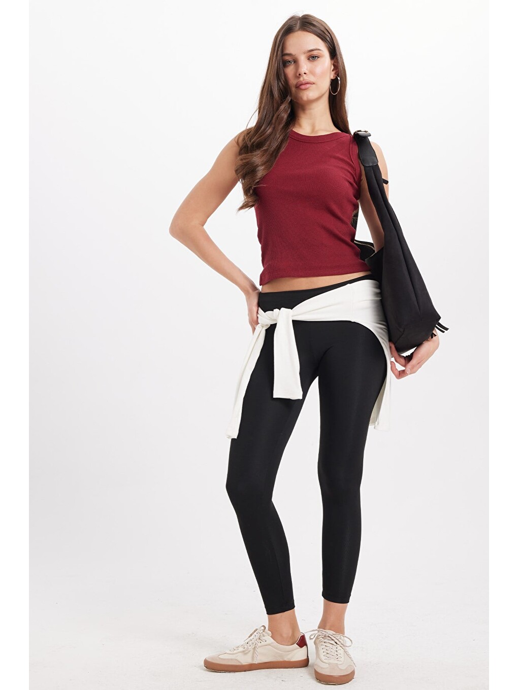 Kadın Slim Fit Dar Kesim Pamuklu Askılı Bisiklet Yaka Bordo Crop Atlet-1