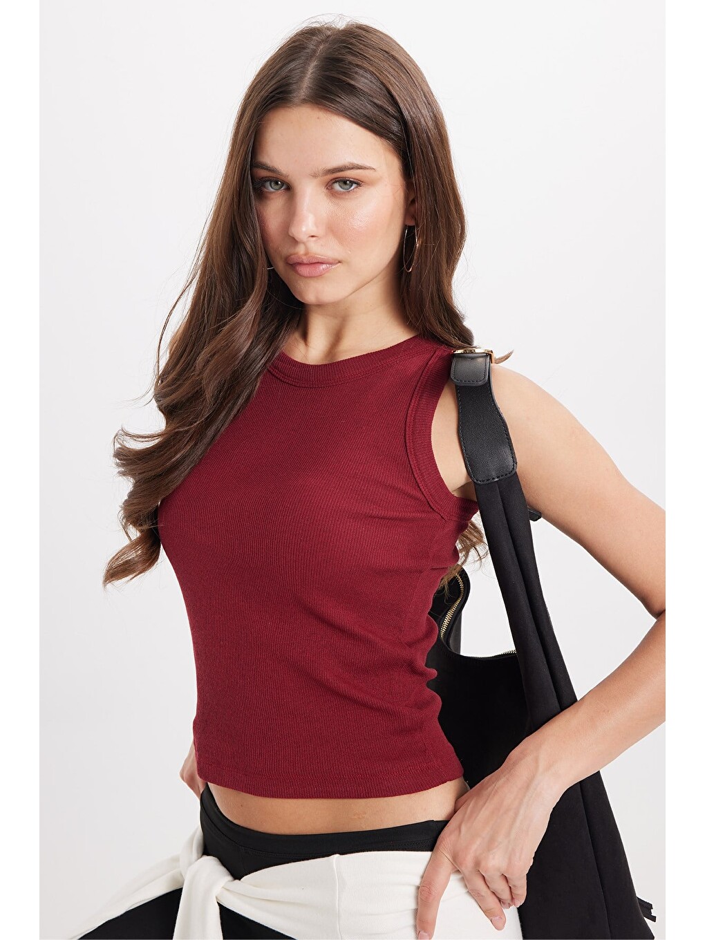 Kadın Slim Fit Dar Kesim Pamuklu Askılı Bisiklet Yaka Bordo Crop Atlet-2