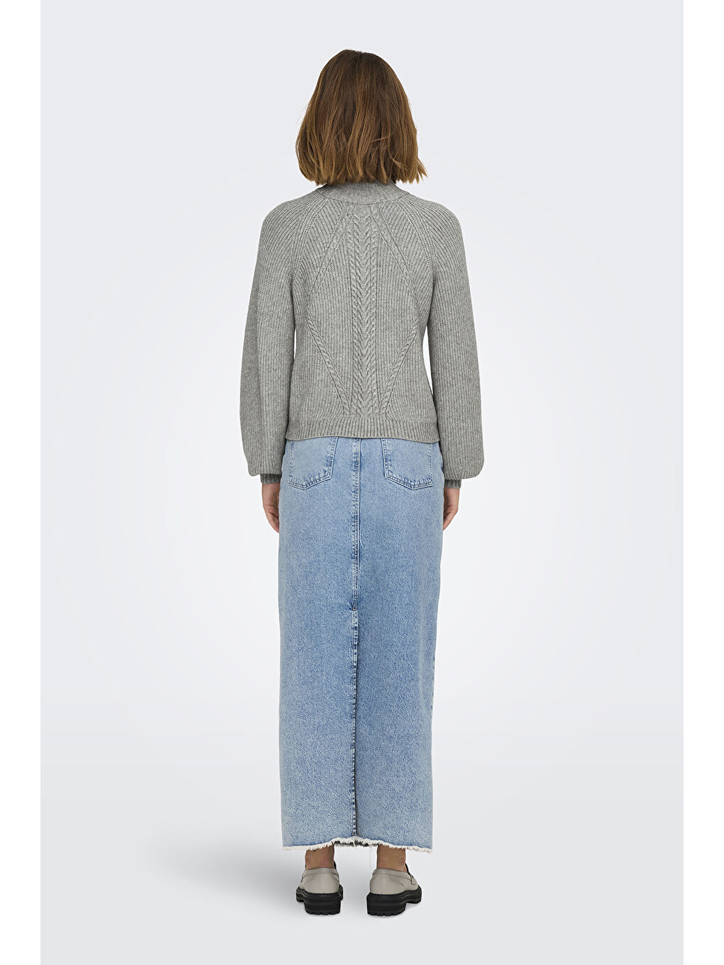 Gri Onlkatia Regular Fit Yarım Balıkçı Yaka Örme Kadın Kazak 15324678-4