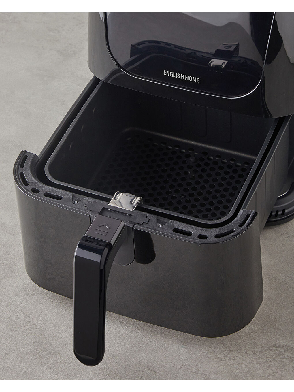 AIF 2030 XL Sıcak Tutma Hazneli Airfryer 1500W Siyah-6