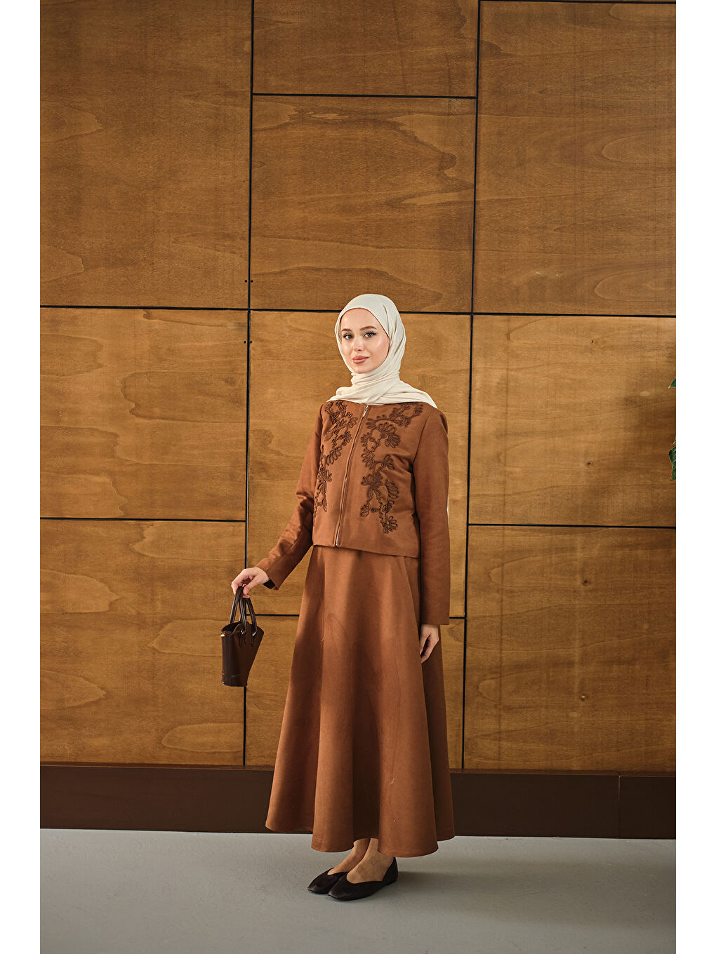 Kadın Nakışlı Nubuk Detay Takım Kahverengi-2