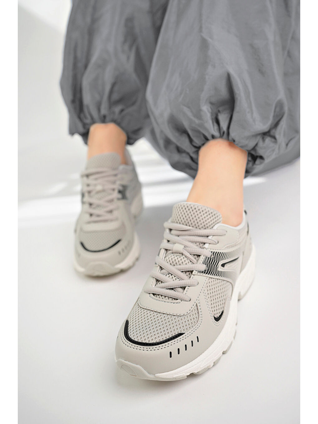 Gri Kadın Günlük Ayakkabı-1