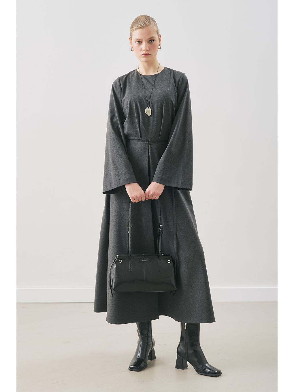 Anvelop Etekli Klasik Elbise Antrasit-1