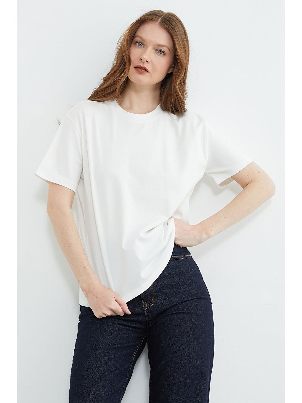 Ekru Basic Bisiklet Yaka Tişört-1