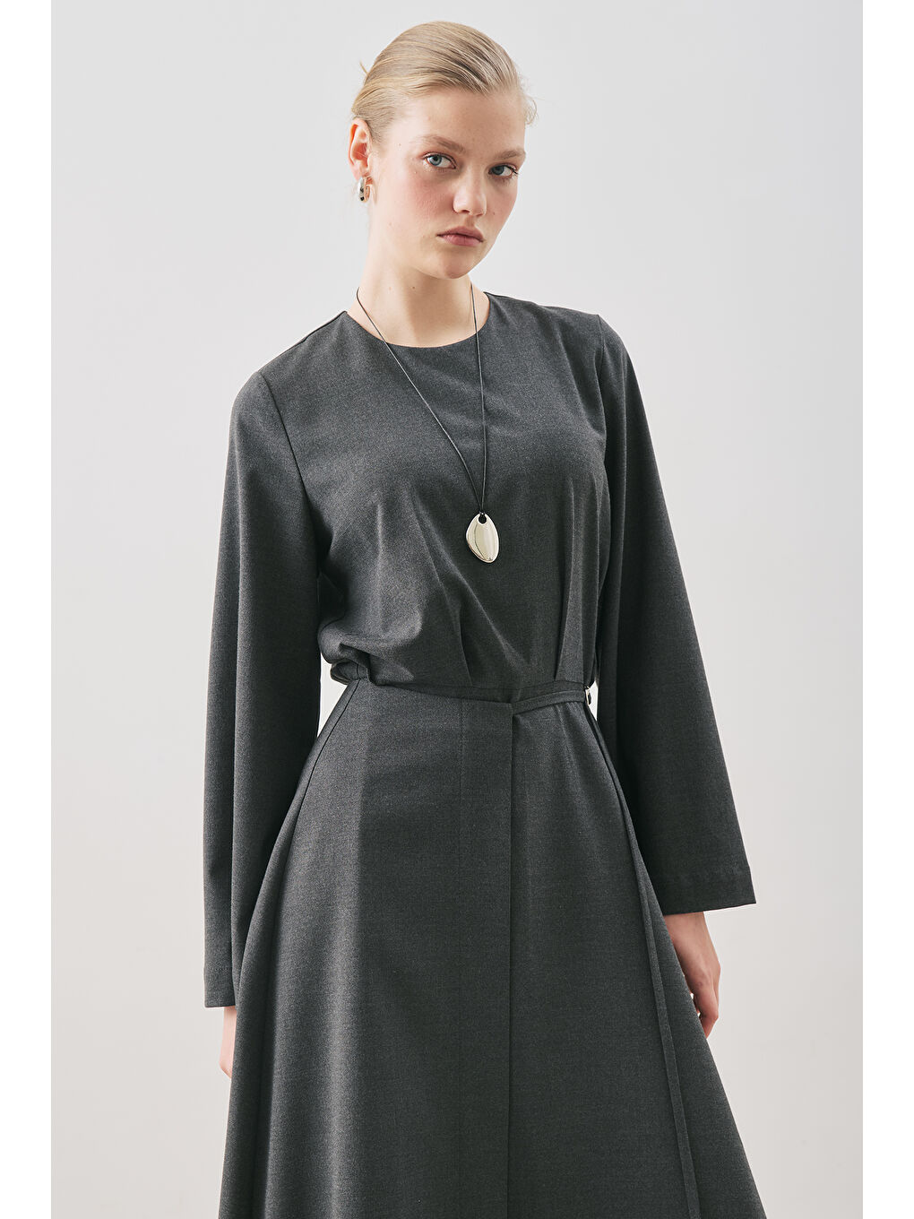 Anvelop Etekli Klasik Elbise Antrasit-4