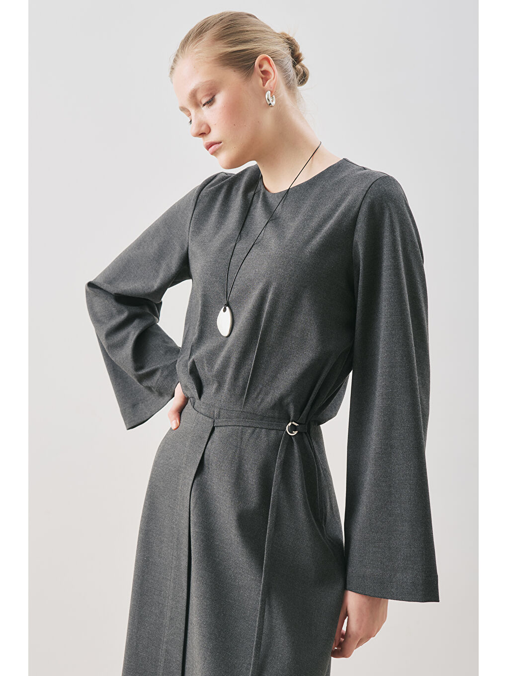 Anvelop Etekli Klasik Elbise Antrasit-5
