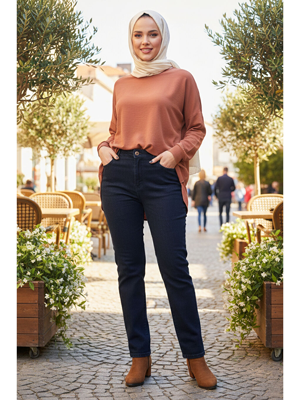 Kadın Beli Lastikli Elastanlı Boru Paça Jean Pantolon 03 Koyu Lacivert