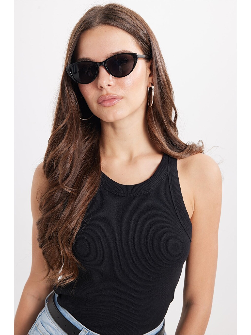 Kadın Slim Fit Dar Kesim Pamuklu Askılı Bisiklet Yaka Siyah Crop Atlet-3