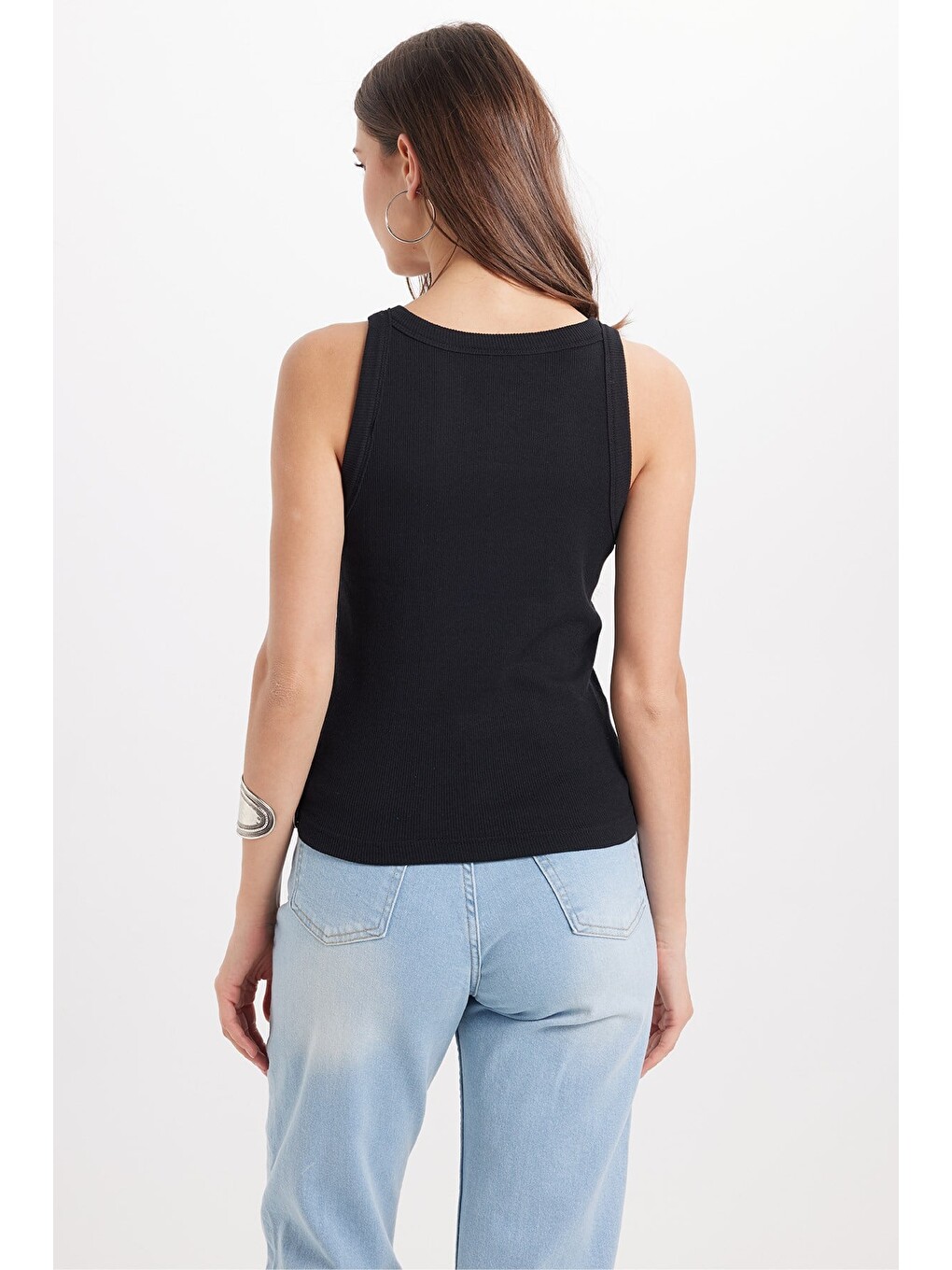 Kadın Slim Fit Dar Kesim Pamuklu Askılı Bisiklet Yaka Siyah Crop Atlet-6