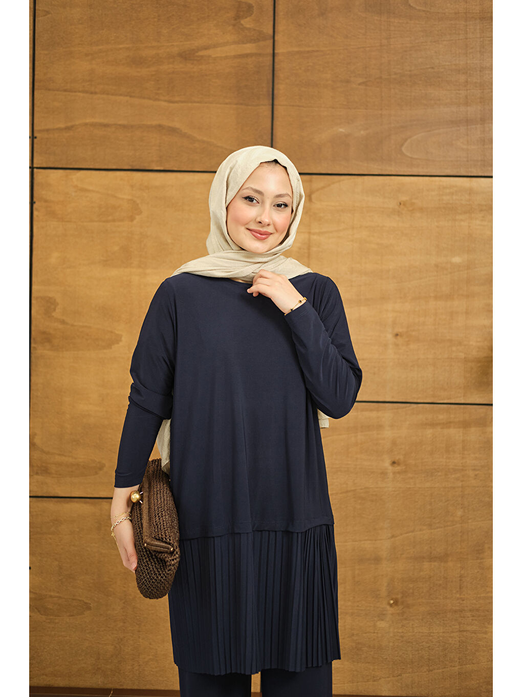 Kadın Alt Piliseli Bisiklet Yaka Takım Lacivert-1