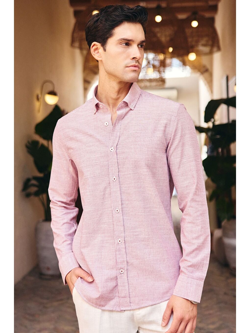 Pembe Kure Erkek Gömlek Modern Slim Fit Keten Görünümlü İnce ve Çizgili Doku-2