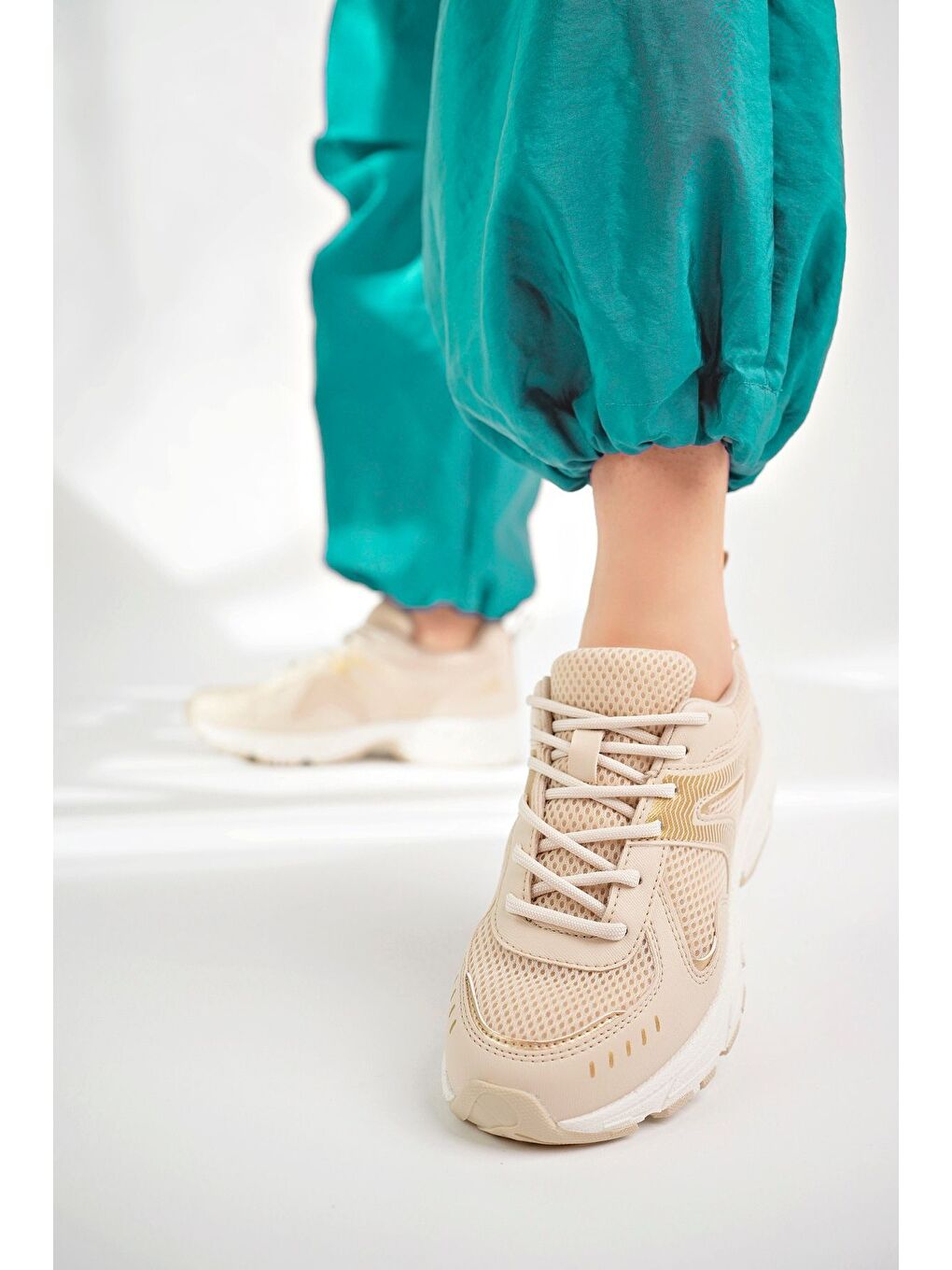 Bej Kadın Günlük Ayakkabı-2