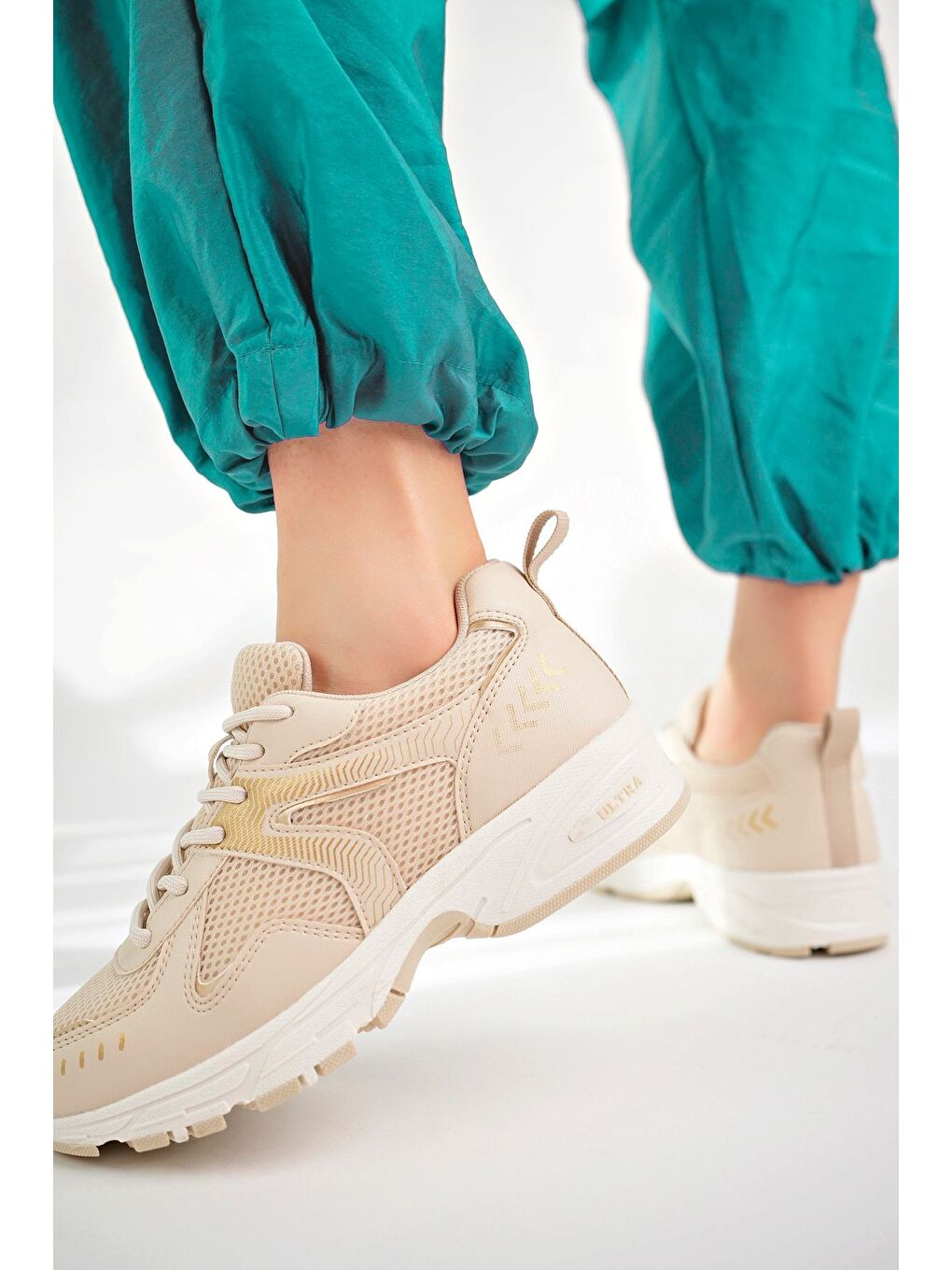 Bej Kadın Günlük Ayakkabı-3