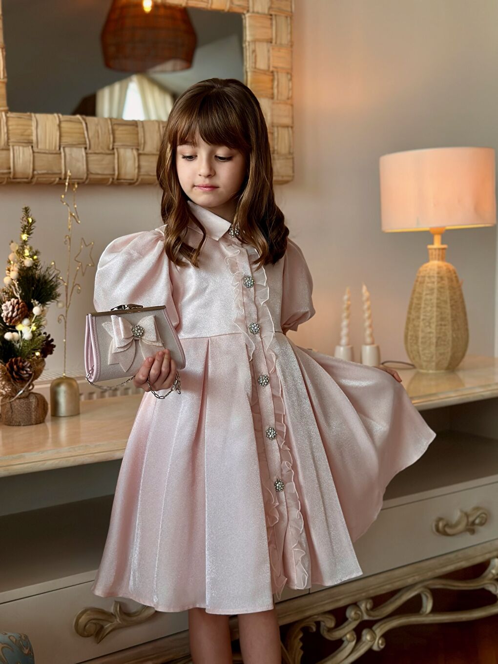 Pembe Kız Çocuk Özel Kısa Abiye Elbise Düğmeli Özel Tasarım Çanta Aksesuarlı_M2446