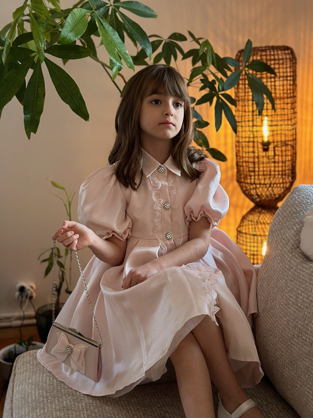 Pembe Kız Çocuk Özel Kısa Abiye Elbise Düğmeli Özel Tasarım Çanta Aksesuarlı_M2446-4