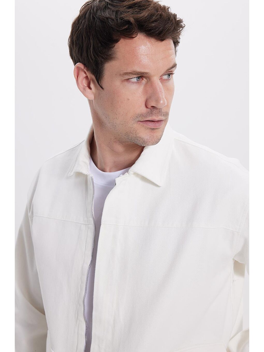 Erkek Relax Fit Rahat Kesim Çift Cep Denim Beyaz Jean Mont Gömlek-1