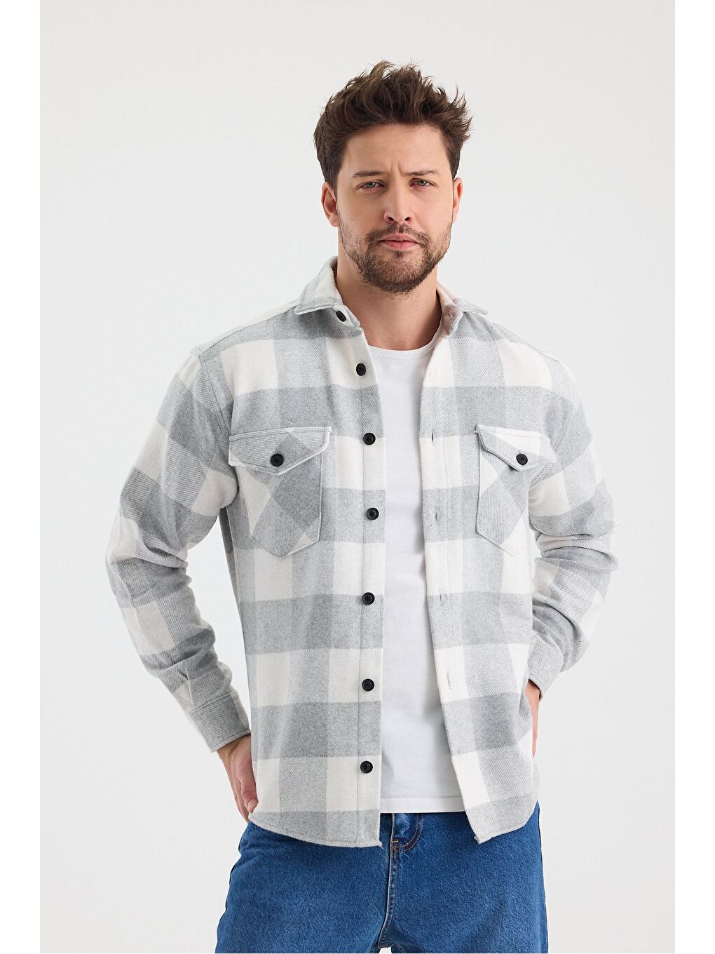 Tarz Cool Gri Erkek Slim Fit Gömlek Yaka Düğmeli Çift Cep Kapaklı Oduncu Ekose Gömlek - 1