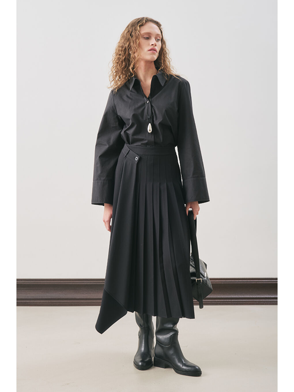 Anvelop Piliseli Etek Siyah-3