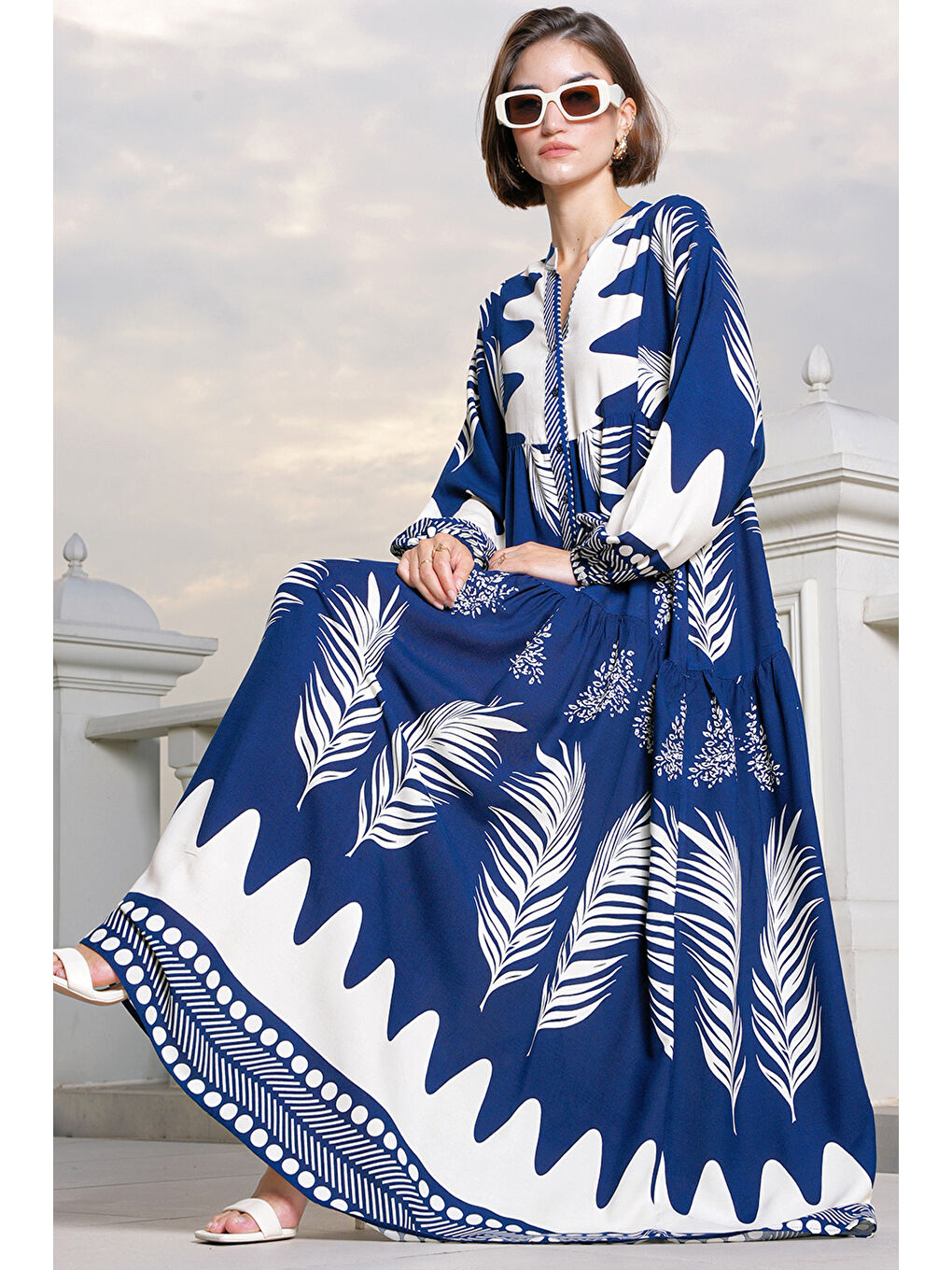 2423 Otantik Desenli Tesettür Elbise - M. Lacivert-1