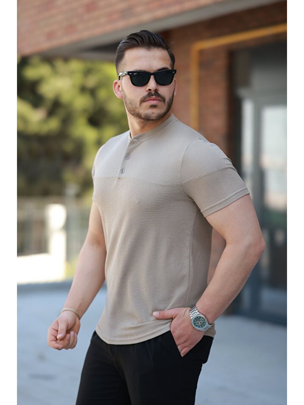 Bej Erkek Hakim Yakalı Kısa Kollu Pamuklu T-shirt-1