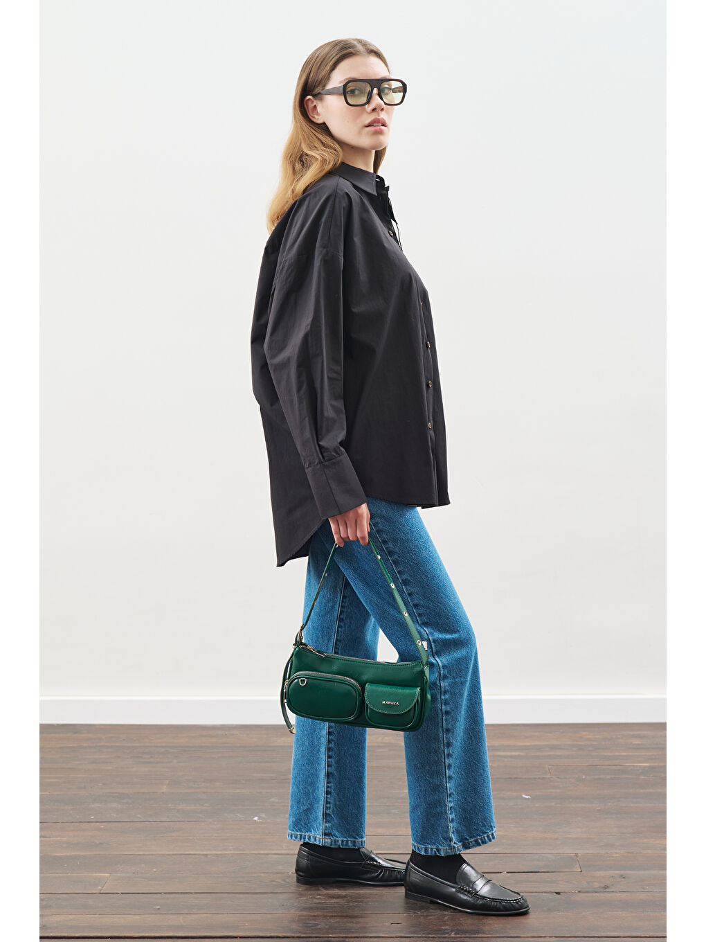 Tasarım Detaylı Oversıze Gömlek Siyah-1